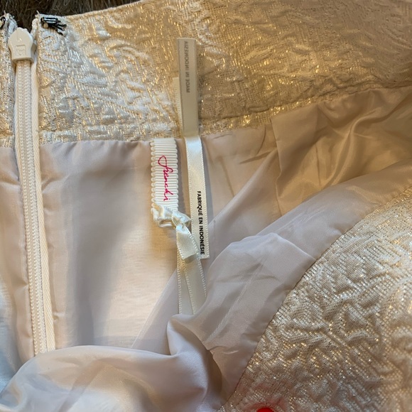 FRENCHI gold shimmery skirt - Picture 3 of 8